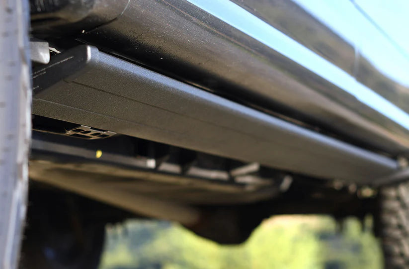 AMP Research PowerStep™ Smart Series GMC-CHEVROLET